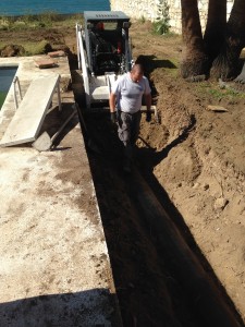 Cambio de tuberías. Miniexcavadora