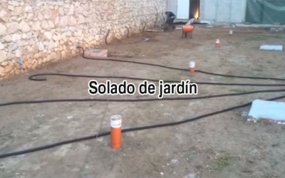 Solado de jardin, preparación para el hormigonado